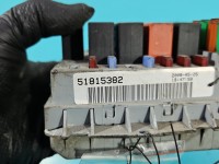 Skrzynka bezpieczników Fiat Linea 51815382