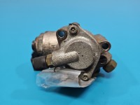 pompka Pompa paliwa Vw Passat B6 2.0 FSI 06F127025D Volkswagen