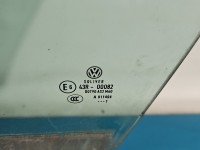 Szyba drzwi przód lewa Vw Passat B7 kombi