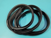 Uszczelka drzwi przód lewa Mazda CX-3 14-21 7C082258