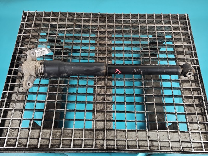 Amortyzator tył lewy Hyundai Elantra VII 20- sedan tylny