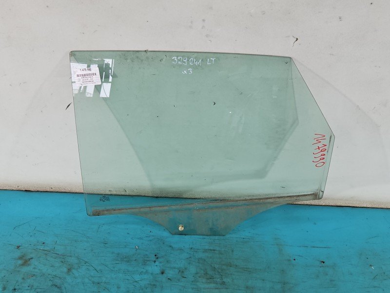 Szyba drzwi tył lewa Audi Q3 HB