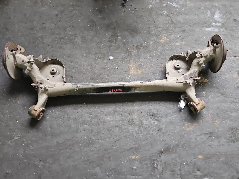 Tylna belka oś tył Honda HR-V II 13-18 1.5 16V Tylna belka oś tył Honda HR-V II 13-18 1.5 16V