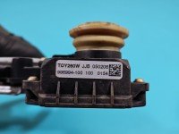 Podnośnik przód lewy Toyota Corolla Verso II 997249-100 5d