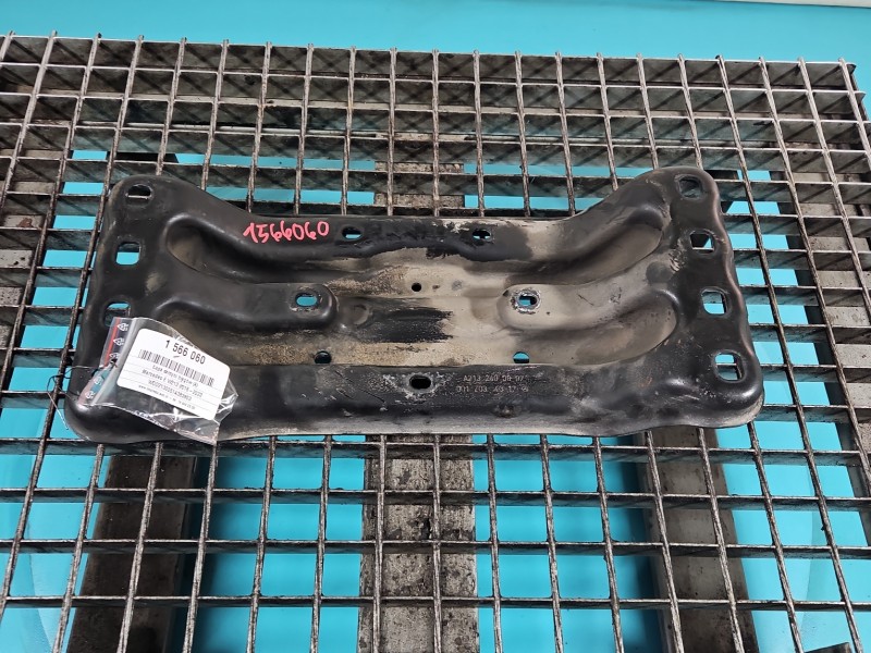 Łapa skrzyni biegów Mercedes W213 2.0 CDI A2132400802