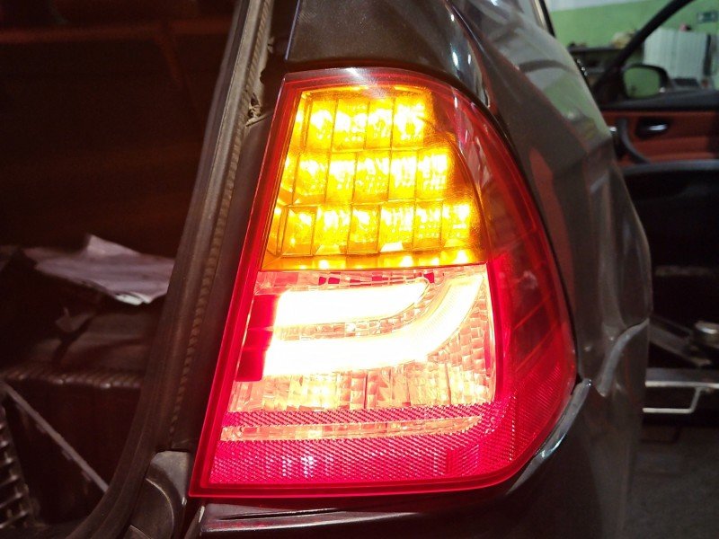 Lampa tył prawa Bmw e90 kombi Lampa tył prawa Bmw e90 kombi
