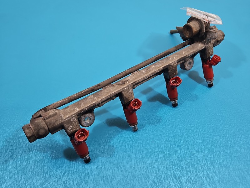 Wtryskiwacz SUZUKI JIMNY III 1.3 16V VVT