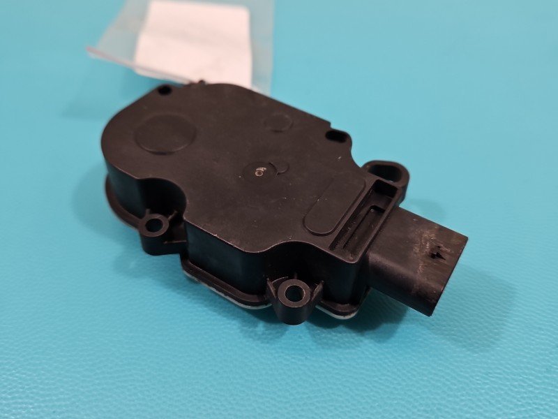 Silniczek pozostałe Peugeot 508 I 2.0 hdi