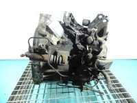 Skrzynia biegów Toyota Auris I 2.0 D4D