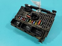Sterownik moduł Peugeot, Europejska, uszkodzone mocowania, uszkodzone dwie obudowy wtyczki bsm Peugeot 407 9656005580,...