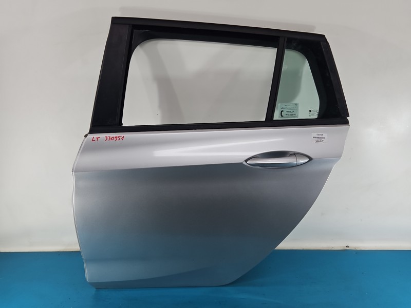 Drzwi tył lewe Opel Astra V K kombi 5d Z176