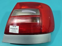 Lampa tył prawa Audi A4 B5 sedan EUROPA 8D0945096C
