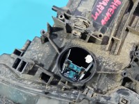 Reflektor prawy lampa przód bmw F30 EUROPA