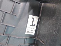 Tapicerka drzwi przód lewa boczek Skoda Octavia III 5E1867011