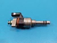 Wtryskiwacz listwa wtryskowa 55577403 Opel Astra V K 1.4 T 125KM