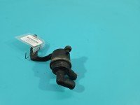 Pompka obiegu wody pompa Vw Passat B7 2.0 tdi 5N0965561A