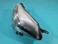Reflektor lewy lampa przód Toyota Yaris III EUROPA