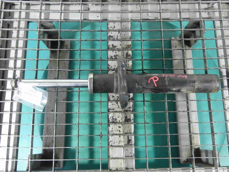 Amortyzator przód prawy przedni Vw Scirocco III 08-