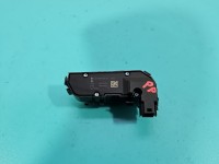 Przełącznik Grzania foteli przód prawy Mercedes W213 A2139050404