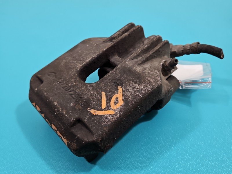 Zacisk tył prawy Bmw e39 3.0d kombi