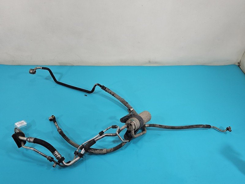 Przewód klimatyzacji rurka Audi A4 B7 8E0260701, 8E0260707 Przewód klimatyzacji rurka Audi A4 B7 8E0260701, 8E0260707