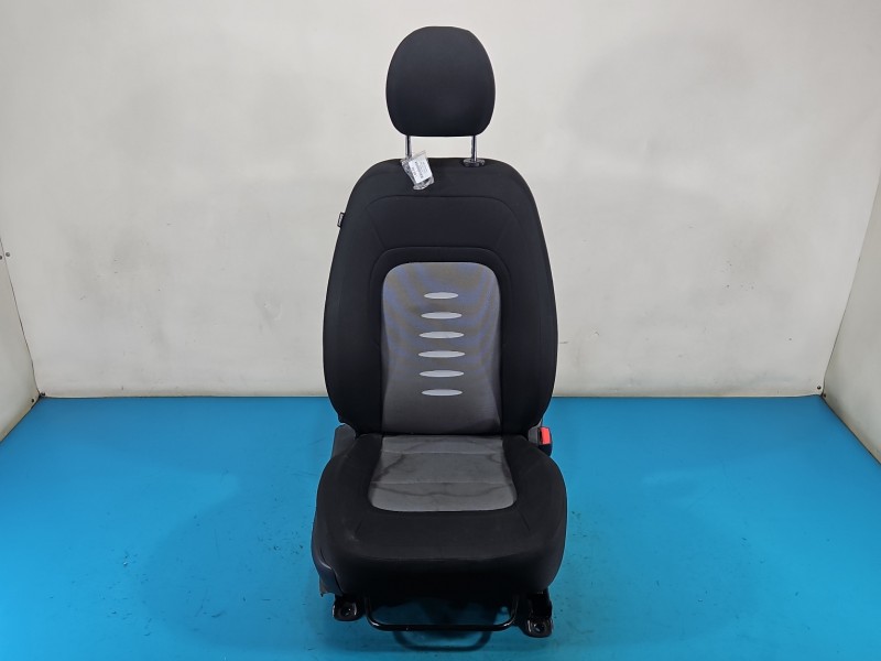 Fotel prawy przód pasażera Kia Ceed II 12-18 5d EUROPA
