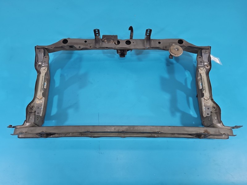 WZMOCNIENIE CZOŁOWE Pas przedni Toyota Yaris III