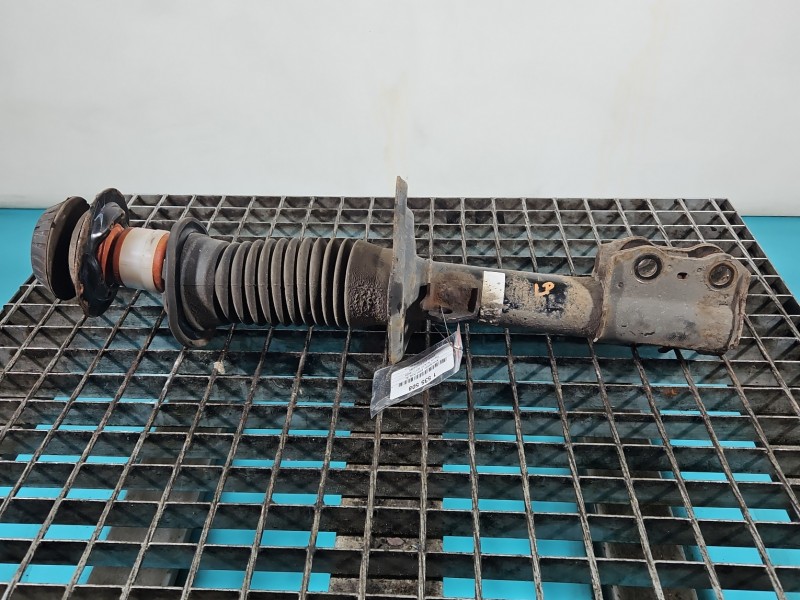 Amortyzator przód lewy przedni Toyota Yaris III