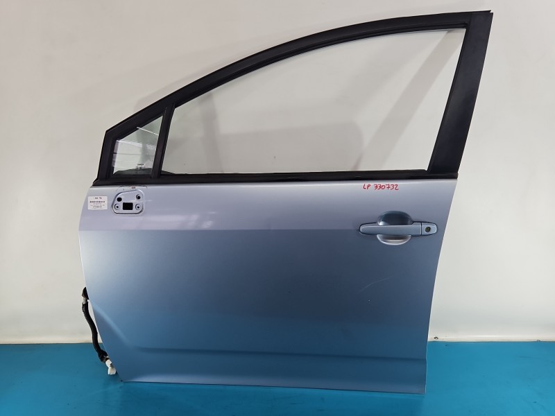 DRZWI PRZÓD LEWE KIEROWCY Toyota Corolla Verso II 5d 8S1