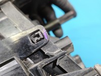 Lampa tył lewa Opel Astra V K kombi Pęknięte mocowanie trzymający wkład VALEO KOMBI W BŁOTNIK EUROPA