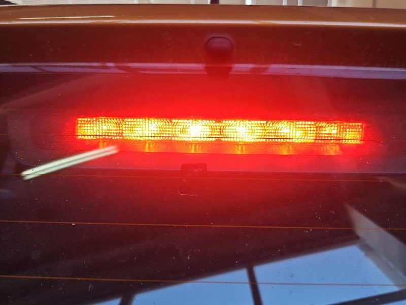 TRZECIE ŚWIATŁO STOP STOPU Dacia Duster II 18-