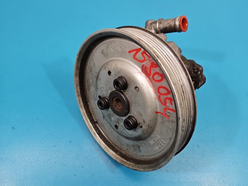 Pompa wspomagania Audi A6 C5 2.4 V6 4B0145156