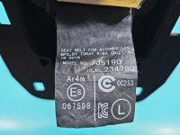 Pas bezpieczeństwa tył środkowy TOYOTA, Europejska Toyota Rav4 IV