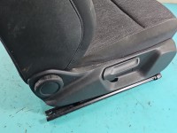 Fotel prawy przód pasażera Skoda Superb IV 5d EUROPA