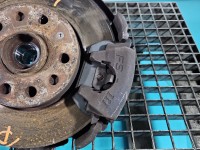 Zacisk przód prawy Skoda Octavia III 1.6 tdi