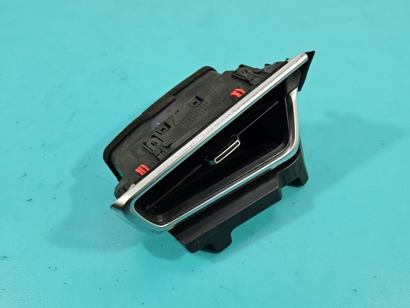 Kratka nawiewu Toyota Corolla E21 19- 55650-02840 EUROPA