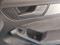 Tapicerka drzwi przód prawa boczek Audi A5 8T 8T8867106