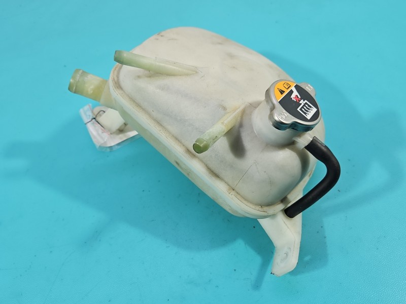 Zbiorniczek Zbiornik wyrównawczy Kia Ceed III 18-21 1.5 T-GDi