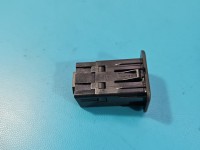 Gniazdo USB Jeep Renegade 14- 735600659