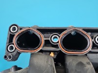 Kolektor ssący Opel Astra III H 1.8 16V 55563685