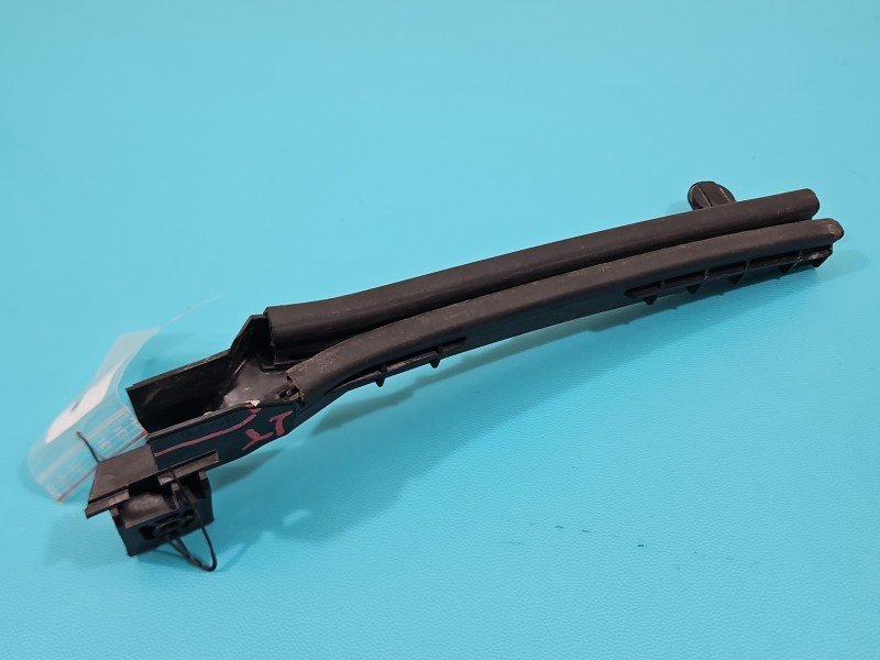 Mocowanie uchwyt Peugeot 3008 II