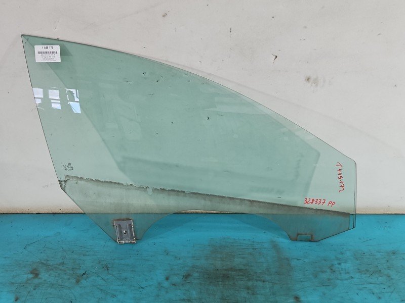 Szyba drzwi przód prawa Vw Passat CC sedan