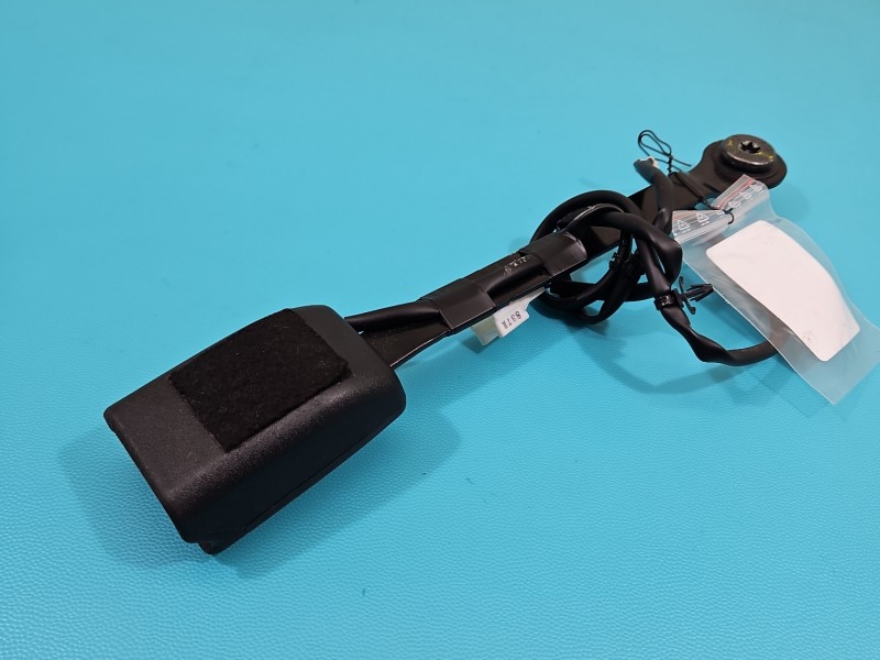 Pas bezpieczeństwa przód prawy pasażera Nissan Qashqai II J11 13-21