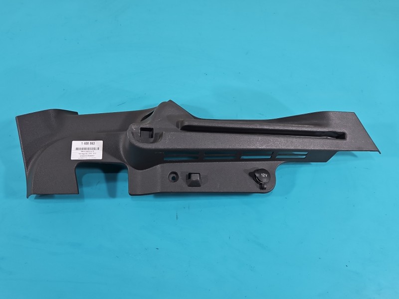 Osłona ZAŚLEPKA PLASTIK IMPRK1408863, S46808, Rysy OSŁONA PROWADNICA ROLETY Ford Kuga Mk1 I 08-13 S46808