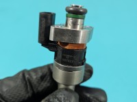 Wtryskiwacz benzyna 150807-2, 55577403 Opel Astra V K 1.4 T B14XFL 125KM