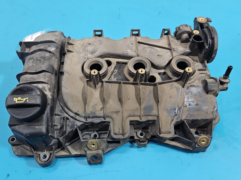 Pokrywa zaworów Peugeot 208 I 1.2 12V