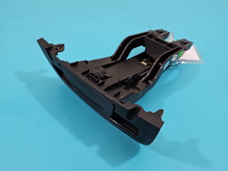 uchwyt mocowanie Ford Transit Courier 14-23 uchwyt mocowanie Ford Transit Courier 14-23