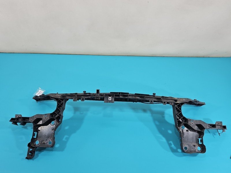 Pas przedni Renault Megane II 8200137495 Pas przedni Renault Megane II 8200137495