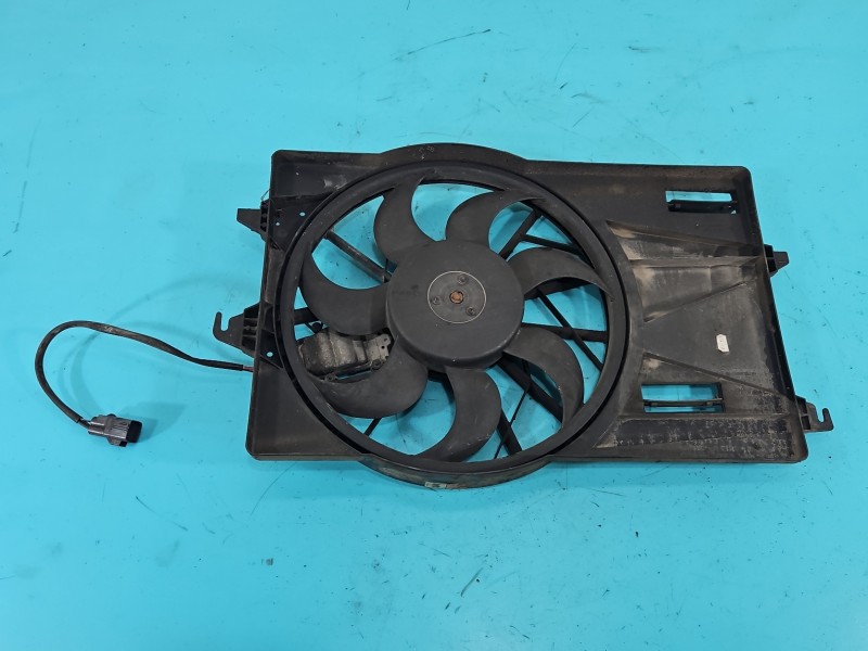 Wentylatory Wentylator chłodnicy Ford Mondeo Mk3 1137328081 2.0 tdci