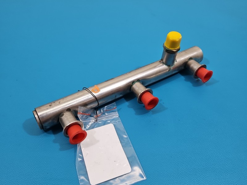 Listwa wtryskowa CZUJNIKI 06E130090F AUDI Q5 08- 3.0 tfsi (CTU)